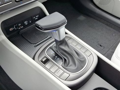 New 2026 Hyundai Kona SEL Sport AWD/4WD image 7