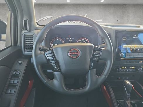 Used 2024 Nissan Frontier Pro-X w/ Technology Package image 21
