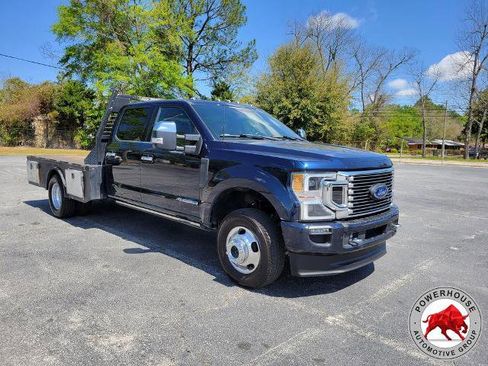 Certified 2022 Ford F350 Platinum AWD/4WD image 9