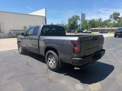 Used 2025 Nissan Frontier S RWD image 6