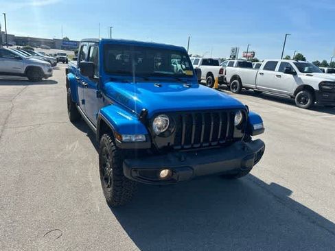 Used 2023 Jeep Gladiator Sport AWD/4WD image 23