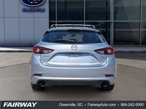 Used 2018 MAZDA MAZDA3 Touring FWD image 6