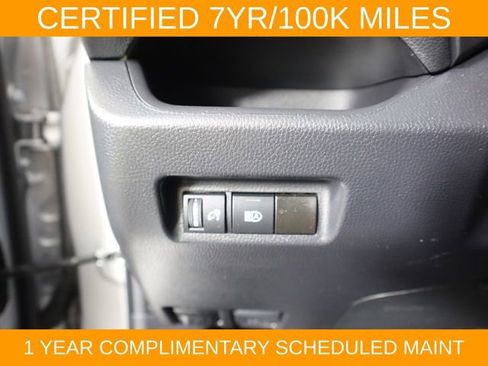 Used 2024 Toyota RAV4 XLE AWD/4WD image 21