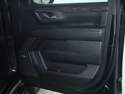 Used 2021 Chevrolet Tahoe LT AWD/4WD image 42