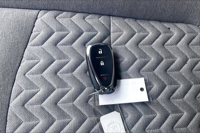 Used 2024 Chevrolet Equinox LS AWD/4WD image 11
