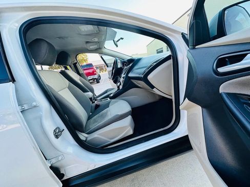 Used 2014 Ford Focus SE image 19
