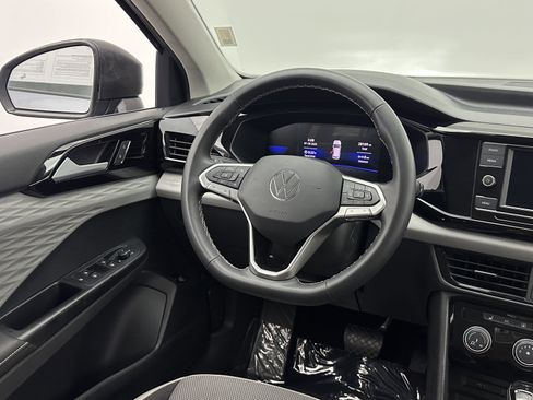 Used 2024 Volkswagen Taos S image 18