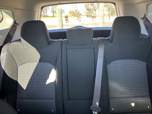 Used 2021 Kia Soul EX image 17