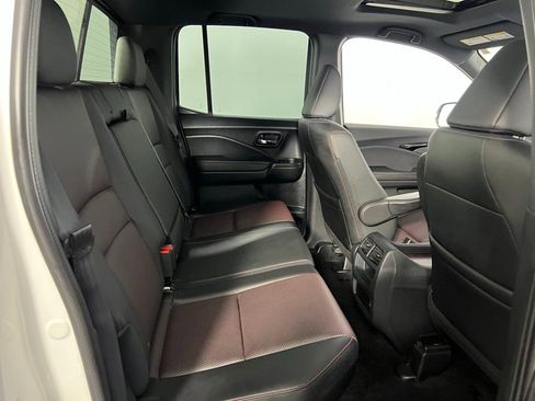 Used 2023 Honda Ridgeline Black Edition image 26