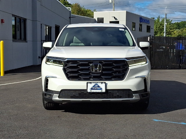 Used 2025 Honda Pilot EX-L image 2
