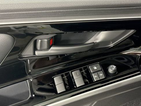 Certified 2024 Toyota bZ4X AWD image 19