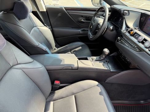 Used 2020 Lexus ES 350 w/ Premium Package FWD image 15