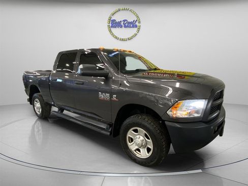 Used 2018 RAM 2500 Tradesman w/ Snow Chief Group image 4