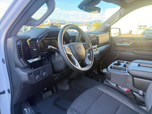 Used 2025 Chevrolet Silverado 1500 RST w/ LPO, Dark Essentials Package AWD/4WD image 10