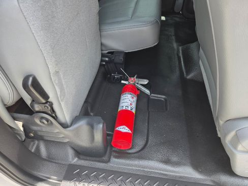 Used 2012 Ford F150 XL w/ PWR Equipment Group AWD/4WD image 17