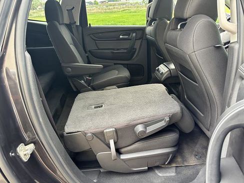 Used 2017 Chevrolet Traverse LT AWD/4WD image 25