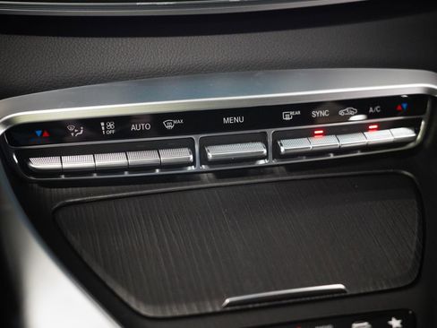 Used 2025 Mercedes-Benz AMG GT 63 image 28