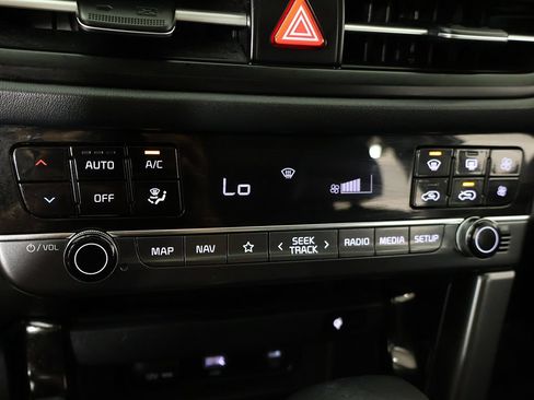 Used 2024 Kia Seltos EX AWD/4WD image 50