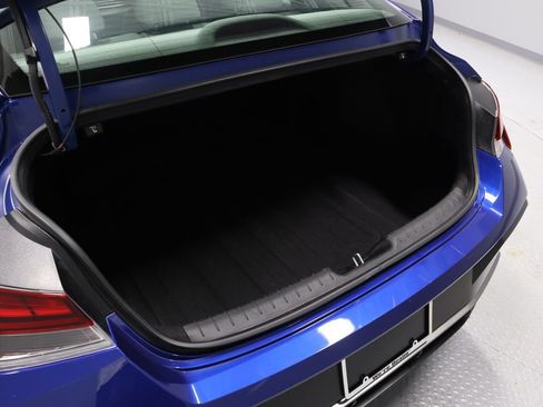 Used 2025 Hyundai Elantra SEL FWD image 14