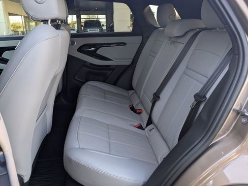 Used 2026 Land Rover Range Rover Evoque S image 12