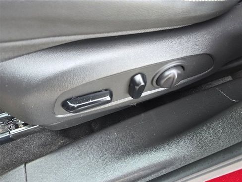 Used 2022 Buick Encore GX Preferred w/ Cold Weather Comfort Package image 14