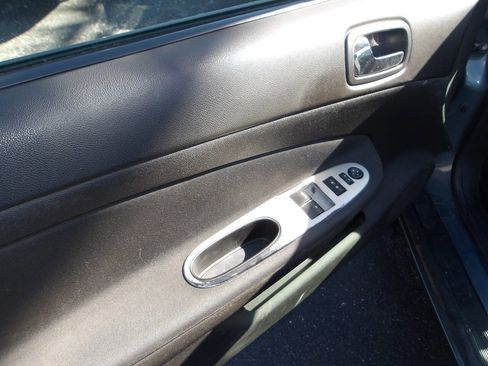 Used 2010 Chevrolet Cobalt LT w/ My Link Package image 6