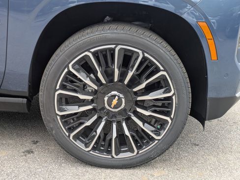 New 2026 Chevrolet Tahoe High Country image 12