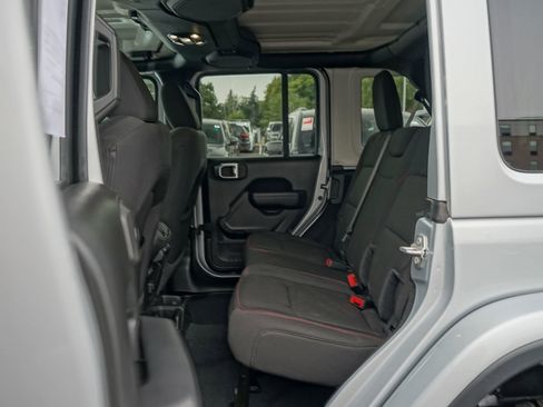 Used 2023 Jeep Wrangler Unlimited Rubicon w/ Cold Weather Group image 24