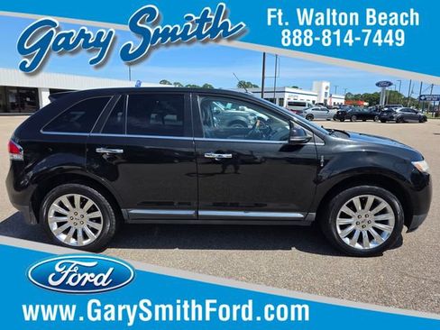 Used 2013 Lincoln MKX FWD image 1