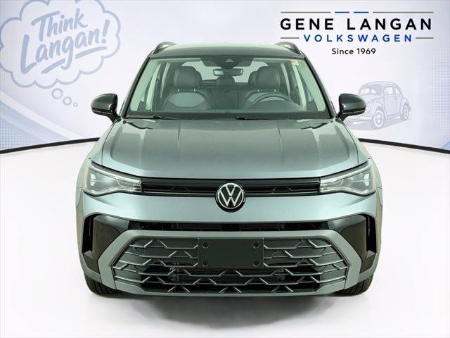 New 2027 Volkswagen Taos Sport AWD/4WD image 2