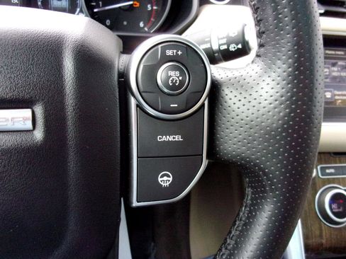 Used 2016 Land Rover Range Rover Sport HSE image 22