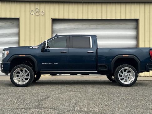 Used 2021 GMC Sierra 2500 Denali w/ Denali Ultimate Package image 4