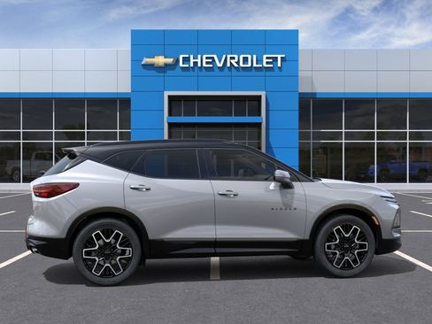 New 2026 Chevrolet Blazer RS w/ LPO, Floor Liner Package AWD/4WD image 50