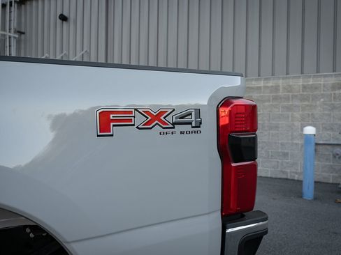 New 2026 Ford F350 Lariat w/ Lariat Ultimate Package image 15