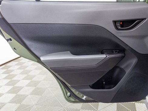 Used 2026 Subaru Crosstrek 2.0i Premium image 39