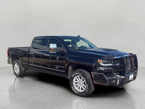 Used 2018 Chevrolet Silverado 1500 LTZ w/ LTZ Plus Package AWD/4WD image 1