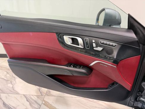 Used 2019 Mercedes-Benz SL 450 w/ Premium Package image 18