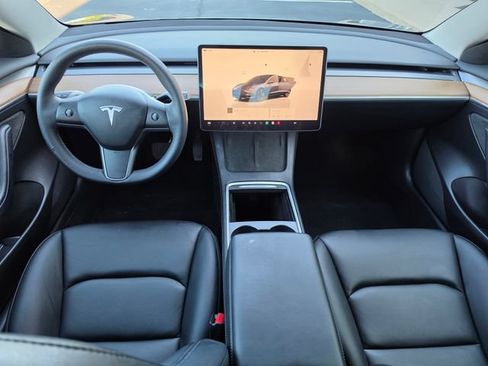 Used 2022 Tesla Model 3 Long Range AWD/4WD image 2