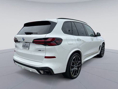 Used 2026 BMW X5 xDrive40i w/ M Sport Package image 5