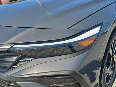 New 2026 Hyundai Elantra Sport FWD image 11
