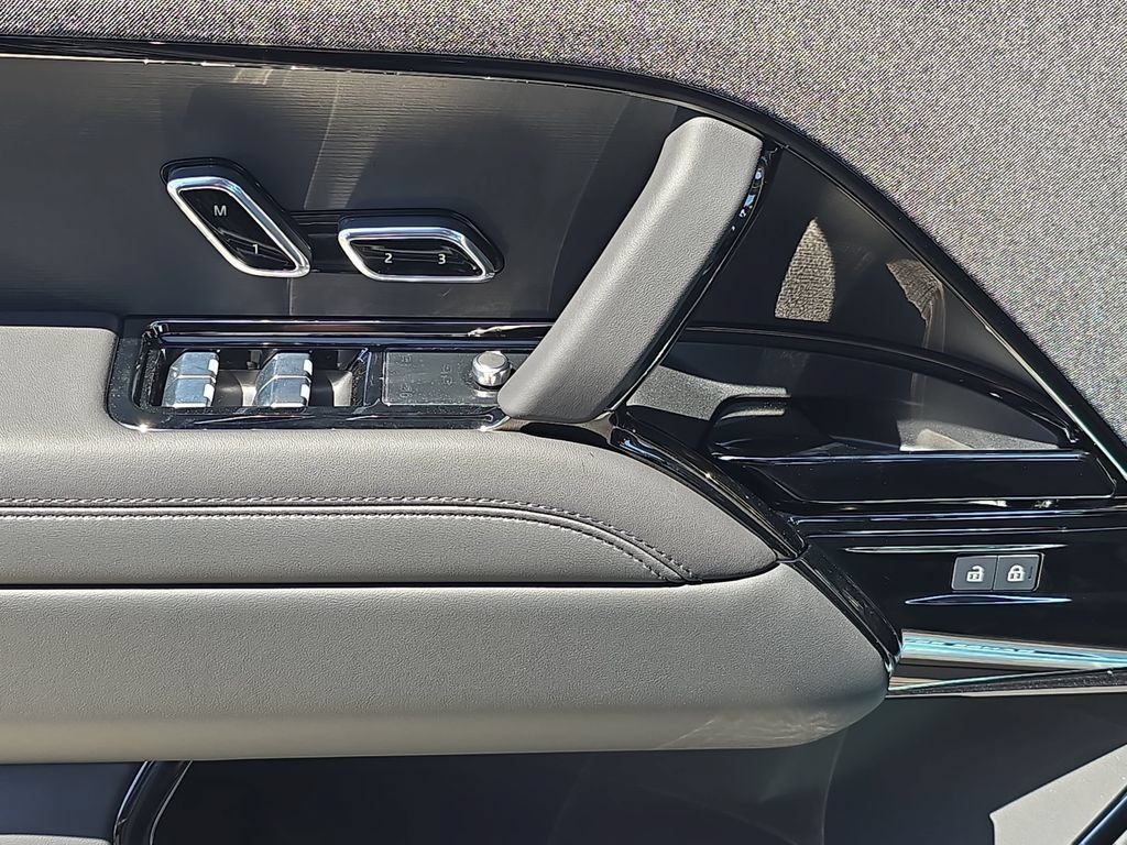 New 2026 Land Rover Range Rover Sport Dynamic SE AWD/4WD image 29