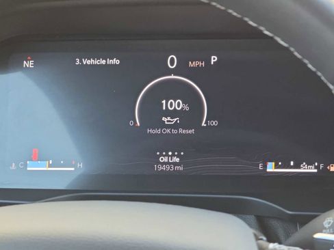 Certified 2024 Jeep Grand Cherokee L Limited w/ Black Appearance Package image 22