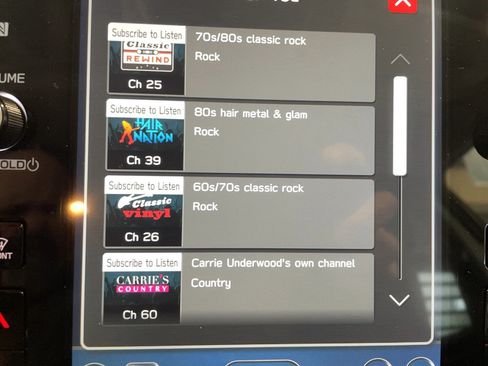 Used 2024 Subaru Ascent Premium w/ Convenience Package image 11