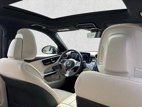 Used 2022 Mercedes-Benz C 300 4MATIC Sedan image 15