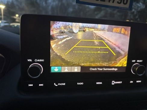 Certified 2023 Honda HR-V LX image 9