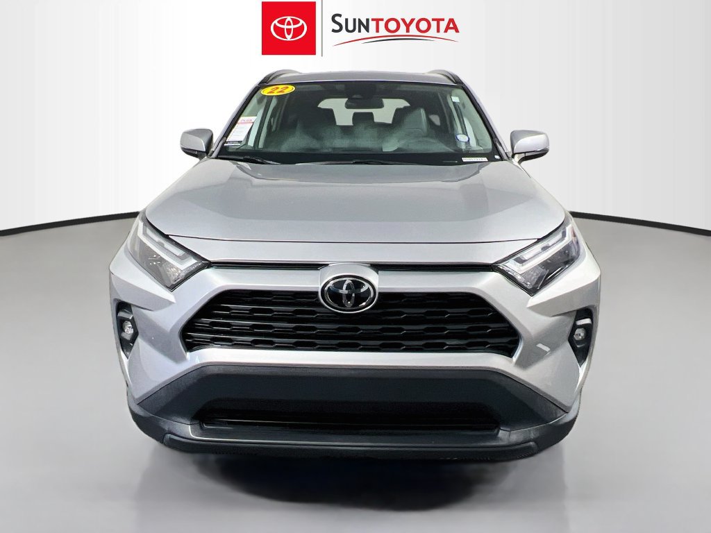 Used 2022 Toyota RAV4 XLE Premium FWD image 10