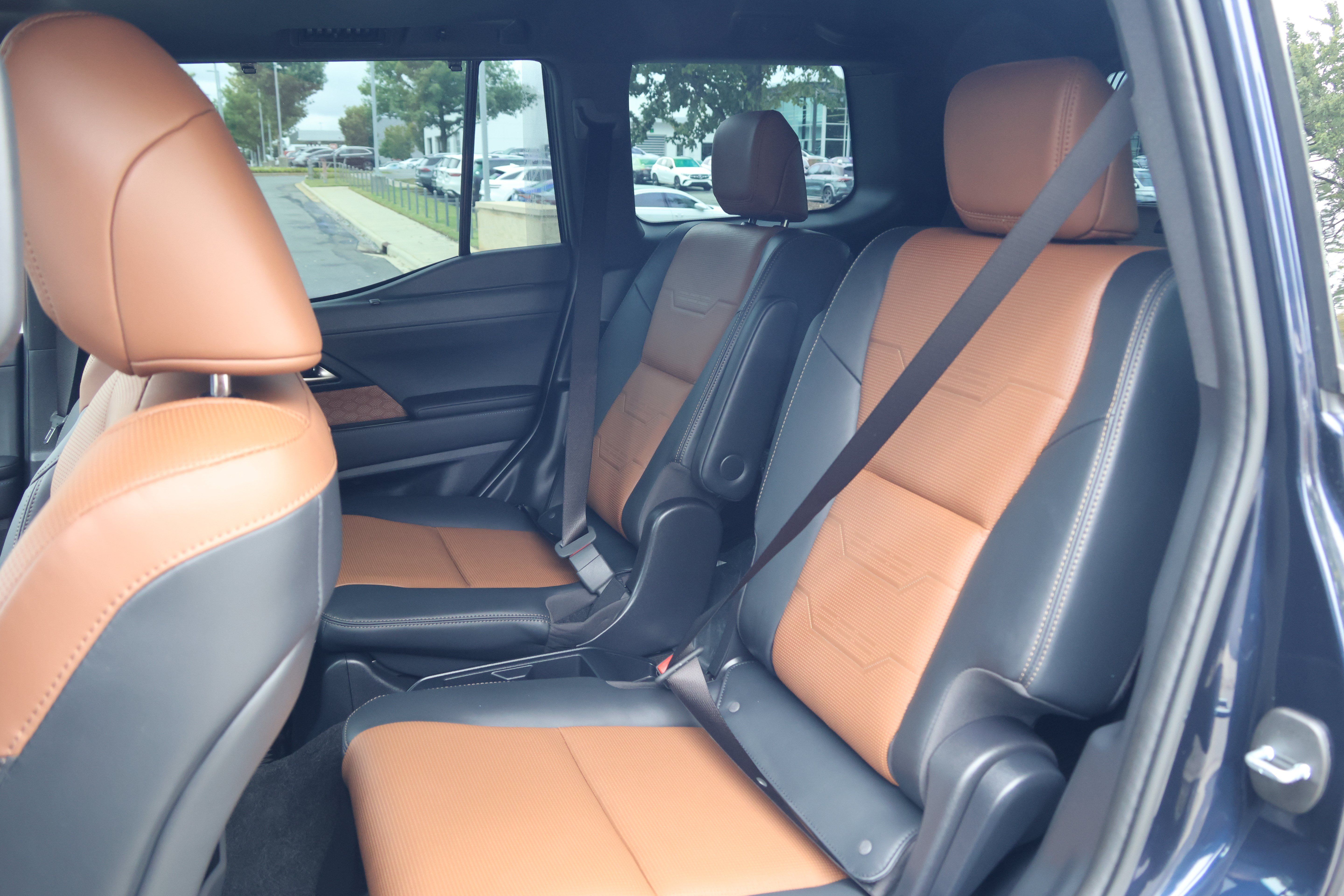 Certified 2026 Lexus GX 550 w/ Accessory Package (2T) AWD/4WD image 39
