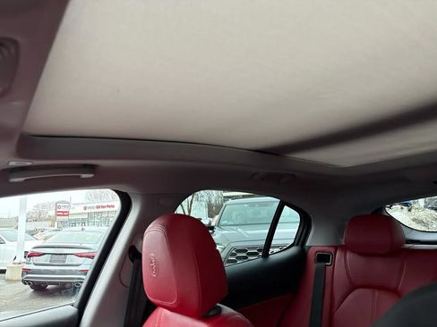 Used 2020 Alfa Romeo Stelvio AWD w/ Nero Edizione image 49