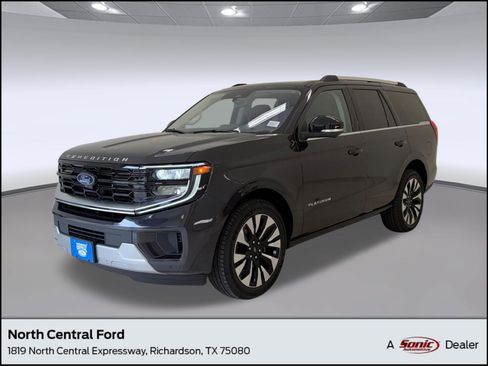 Used 2025 Ford Expedition Platinum w/ Driver's Package image 1