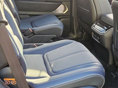 New 2026 INFINITI QX80 SPORT w/ Sport Exterior Package image 26